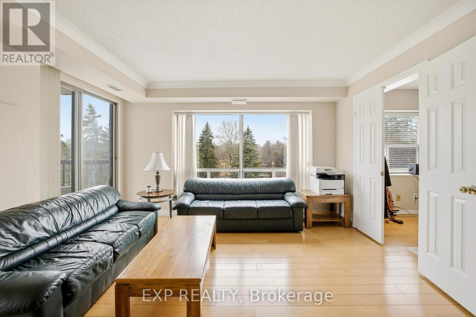 300 Keats Way, Waterloo, Ontario  N2L 6E6 - Photo 25 - X12915856