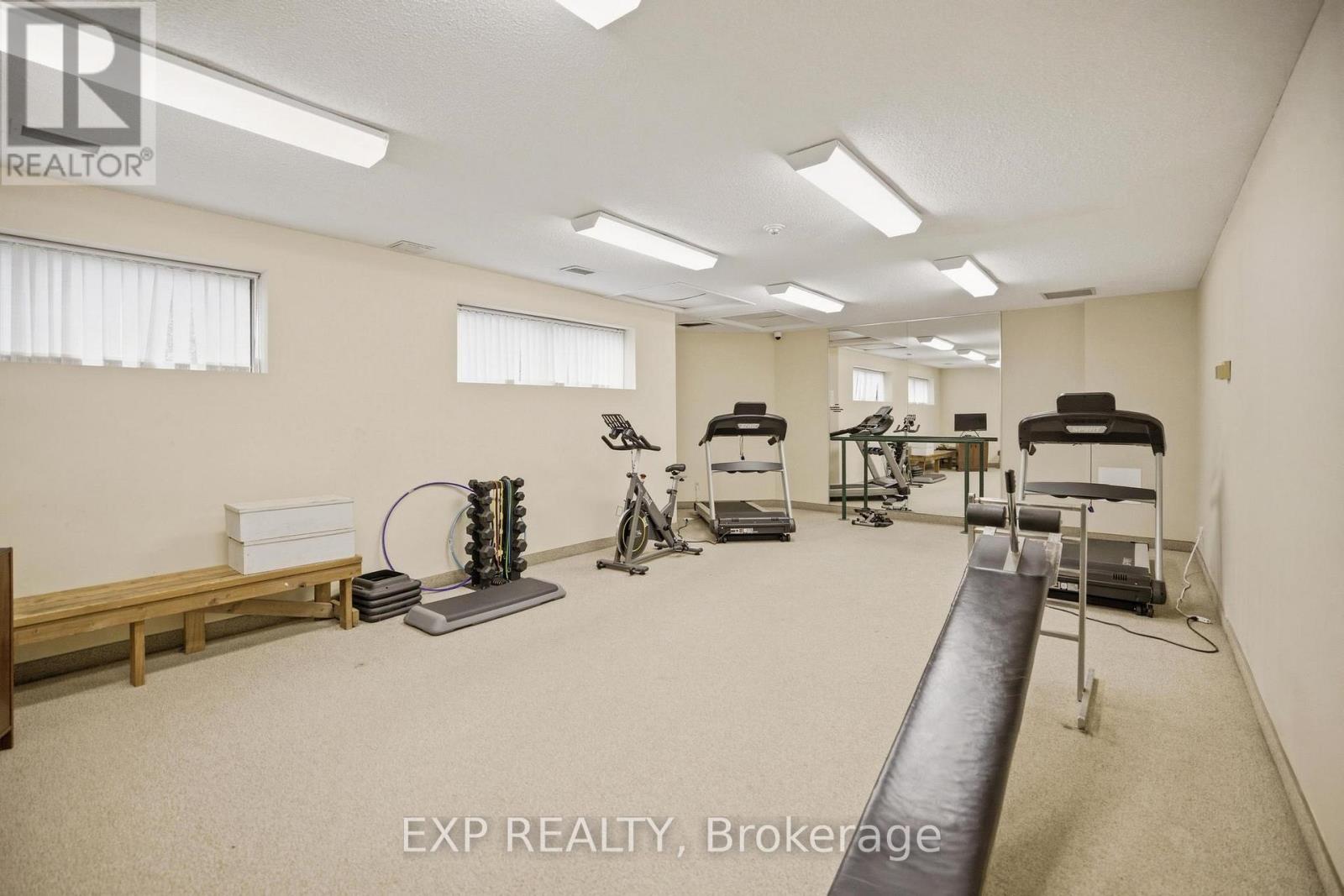 300 Keats Way, Waterloo, Ontario  N2L 6E6 - Photo 35 - X12915856