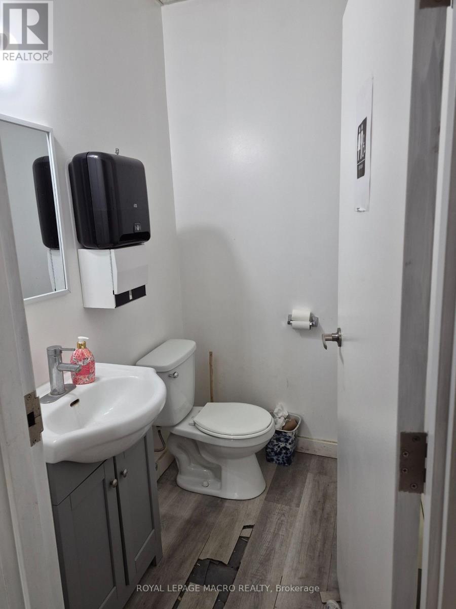 630 King Street E, Cambridge, Ontario  N3H 3N6 - Photo 7 - X12915874