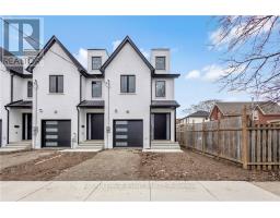 105 WINNIETT STREET, Brantford, Ontario
