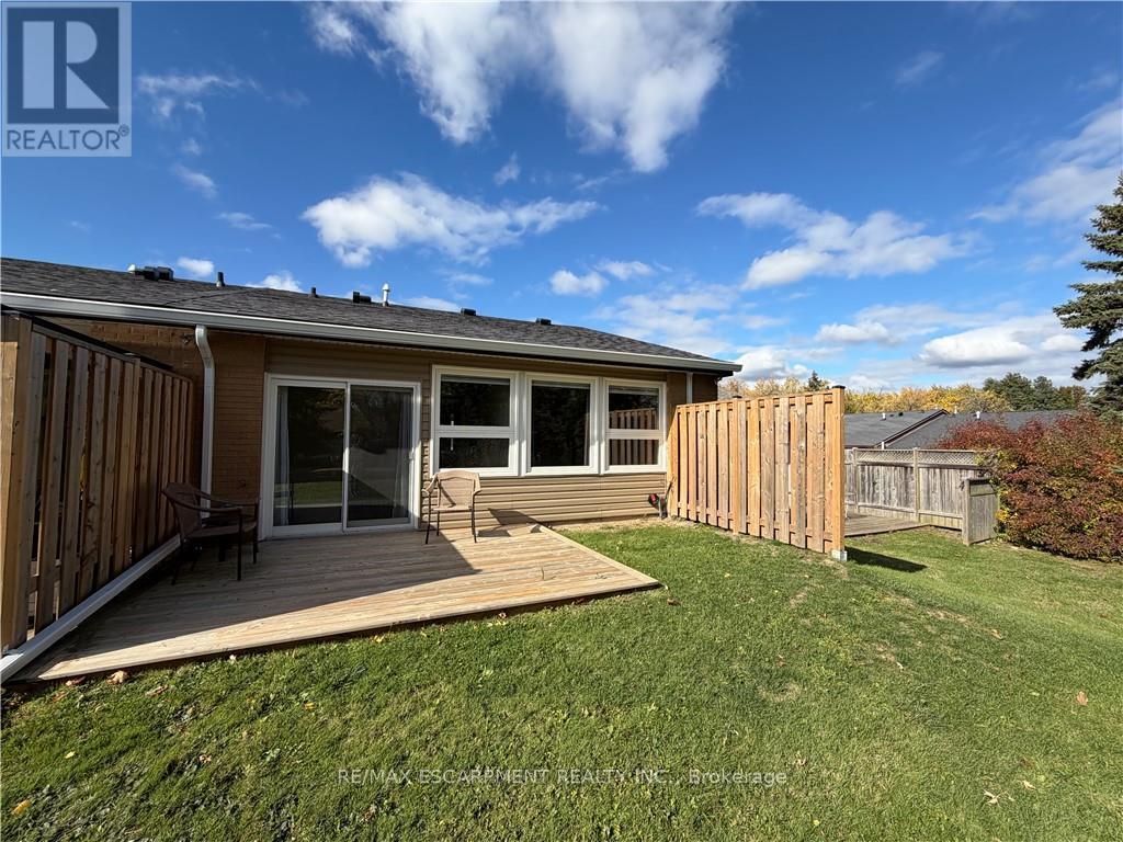 59 Szollosy Circle, Hamilton, Ontario  L9B 1T8 - Photo 21 - X12915954