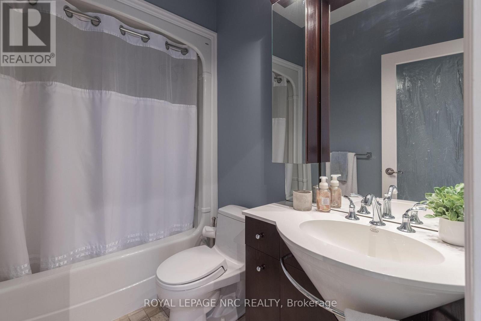 164a Lakeshore Road, St. Catharines, Ontario  L2N 2V1 - Photo 27 - X12915968