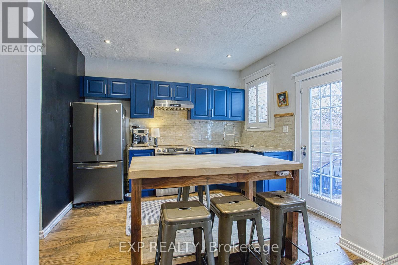 20 Senator Avenue, Hamilton, Ontario  L8L 1Z4 - Photo 13 - X12915986