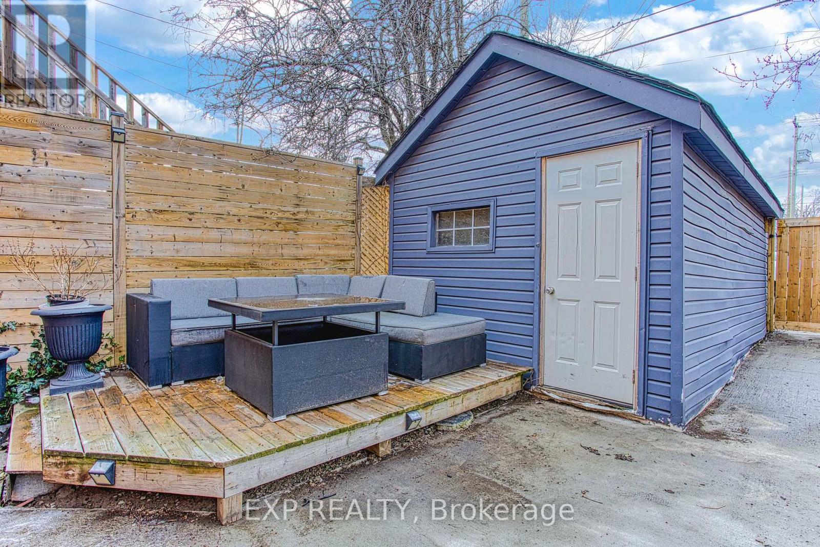 20 Senator Avenue, Hamilton, Ontario  L8L 1Z4 - Photo 35 - X12915986