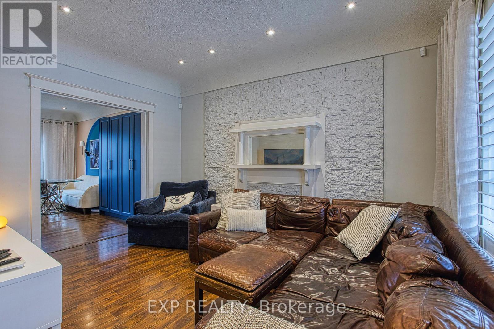 20 Senator Avenue, Hamilton, Ontario  L8L 1Z4 - Photo 6 - X12915986