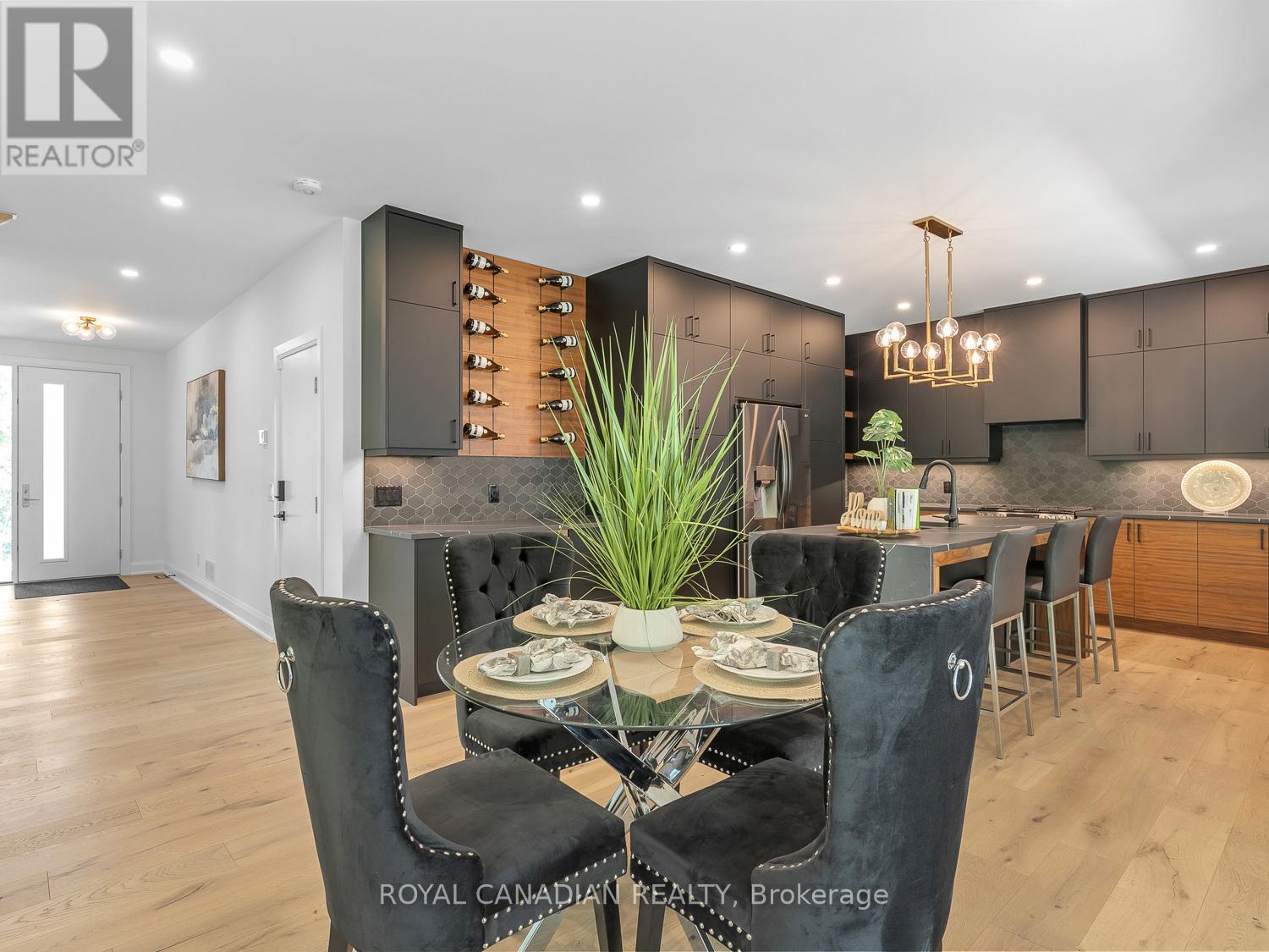 119 Welland Vale Road, St. Catharines, Ontario  L2S 3Y2 - Photo 12 - X12916006