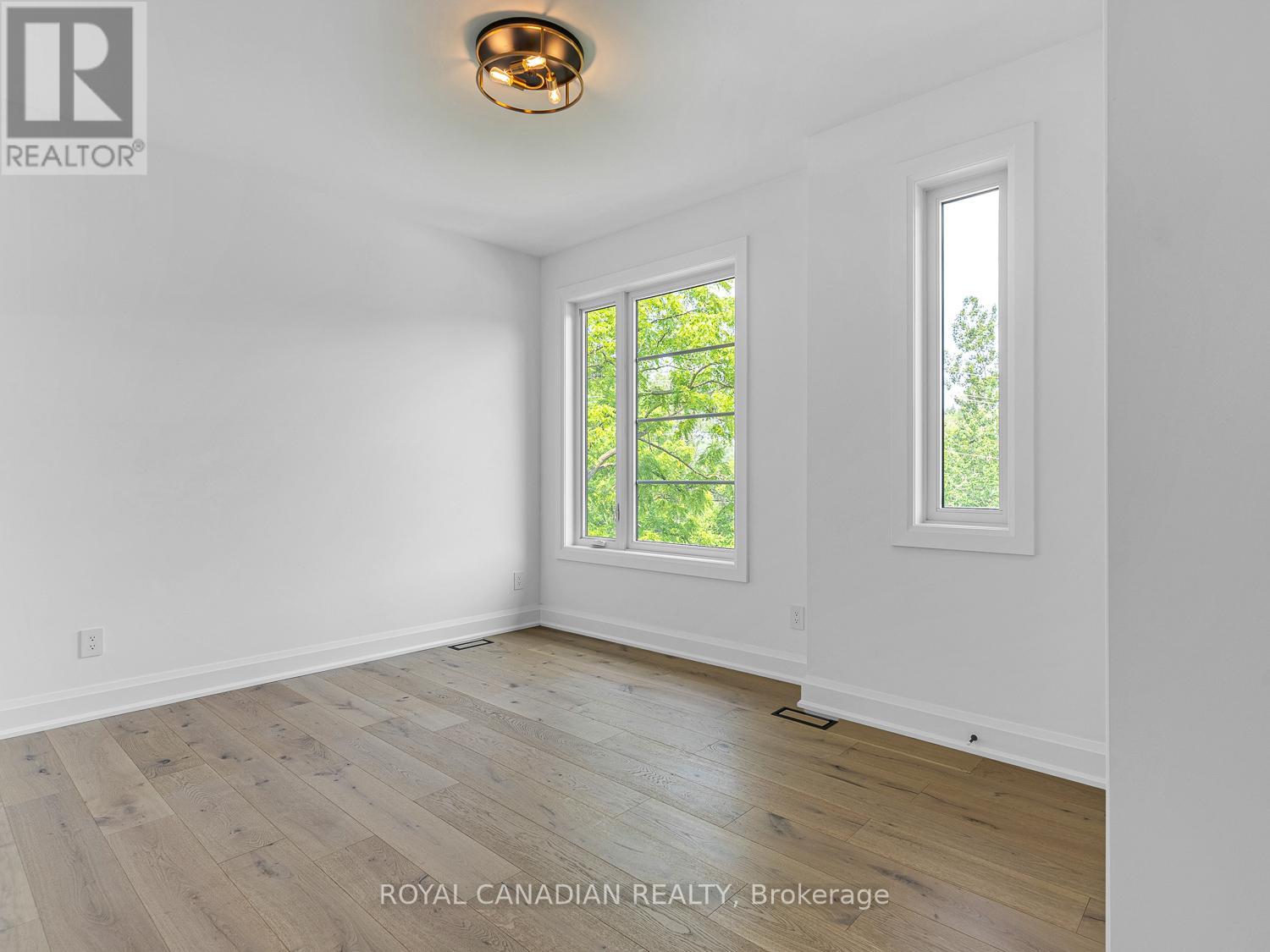 119 Welland Vale Road, St. Catharines, Ontario  L2S 3Y2 - Photo 29 - X12916006