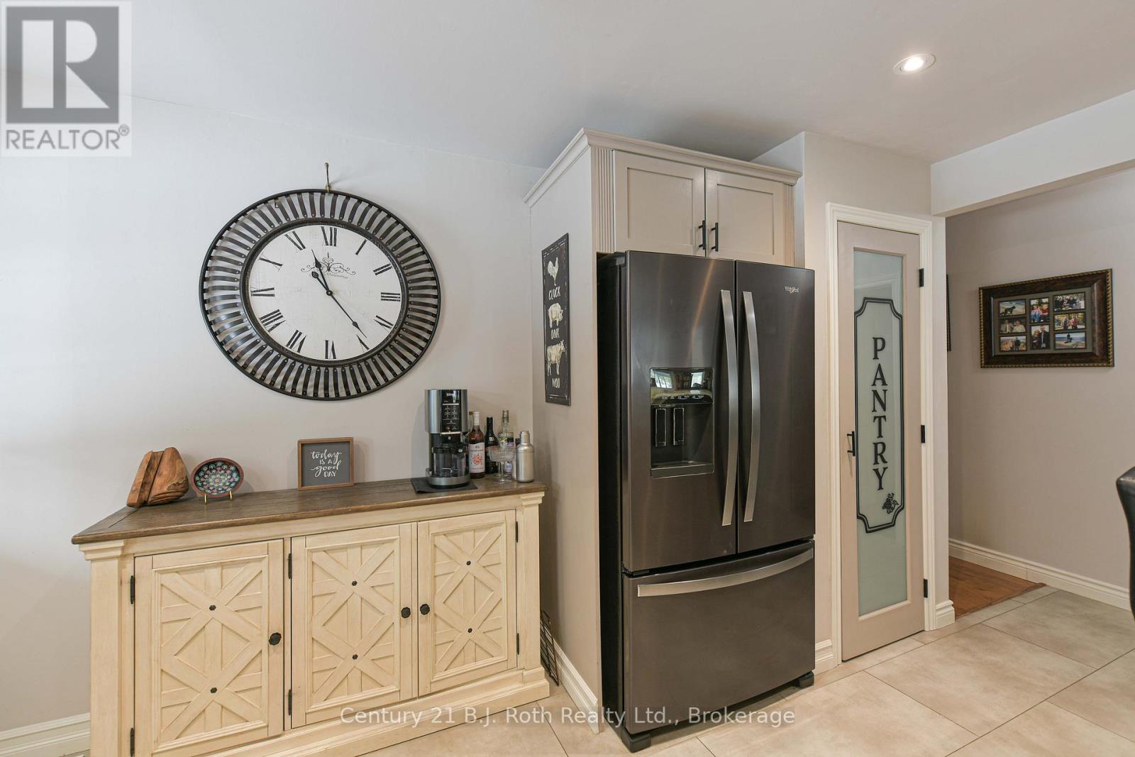 3609 Riverdale Drive, Severn, Ontario  L0K 2B0 - Photo 22 - S12913396