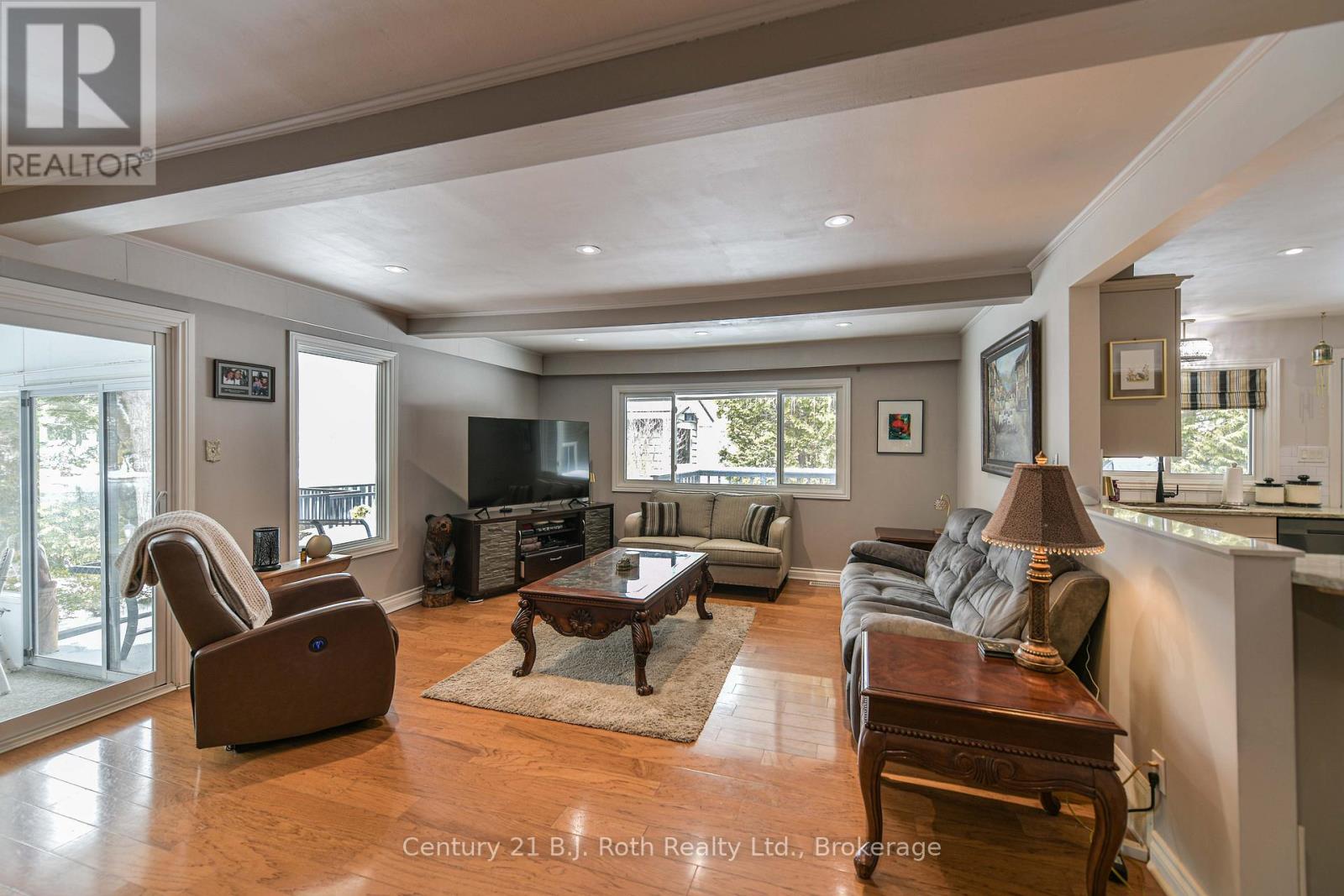 3609 Riverdale Drive, Severn, Ontario  L0K 2B0 - Photo 23 - S12913396