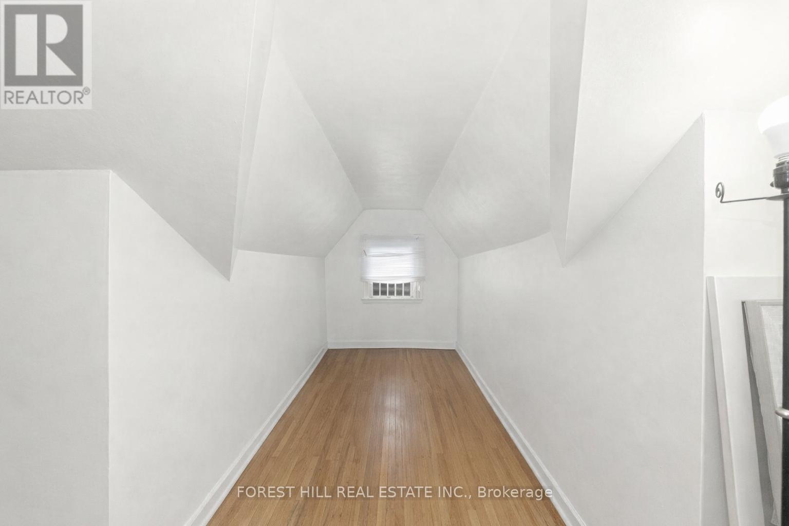 1046 Dovercourt Road, Toronto, Ontario  M6H 2X8 - Photo 8 - W12915718