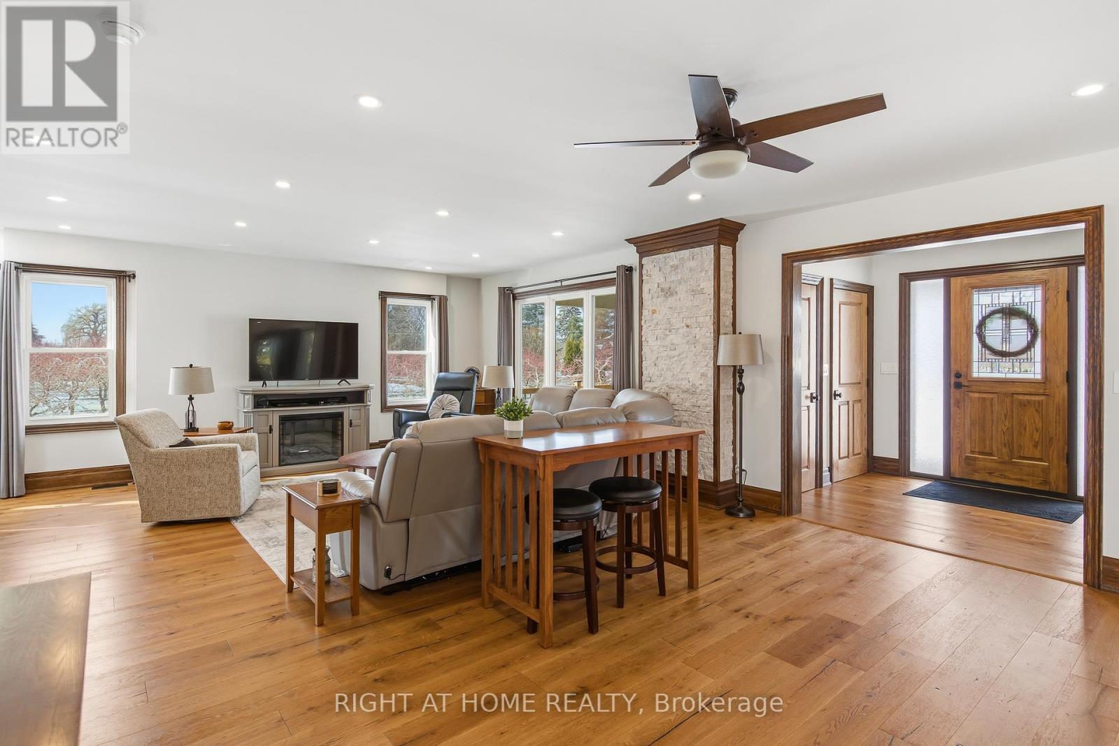 43 Scott Street, Niagara-On-The-Lake, Ontario  L0S 1J0 - Photo 18 - X12827608