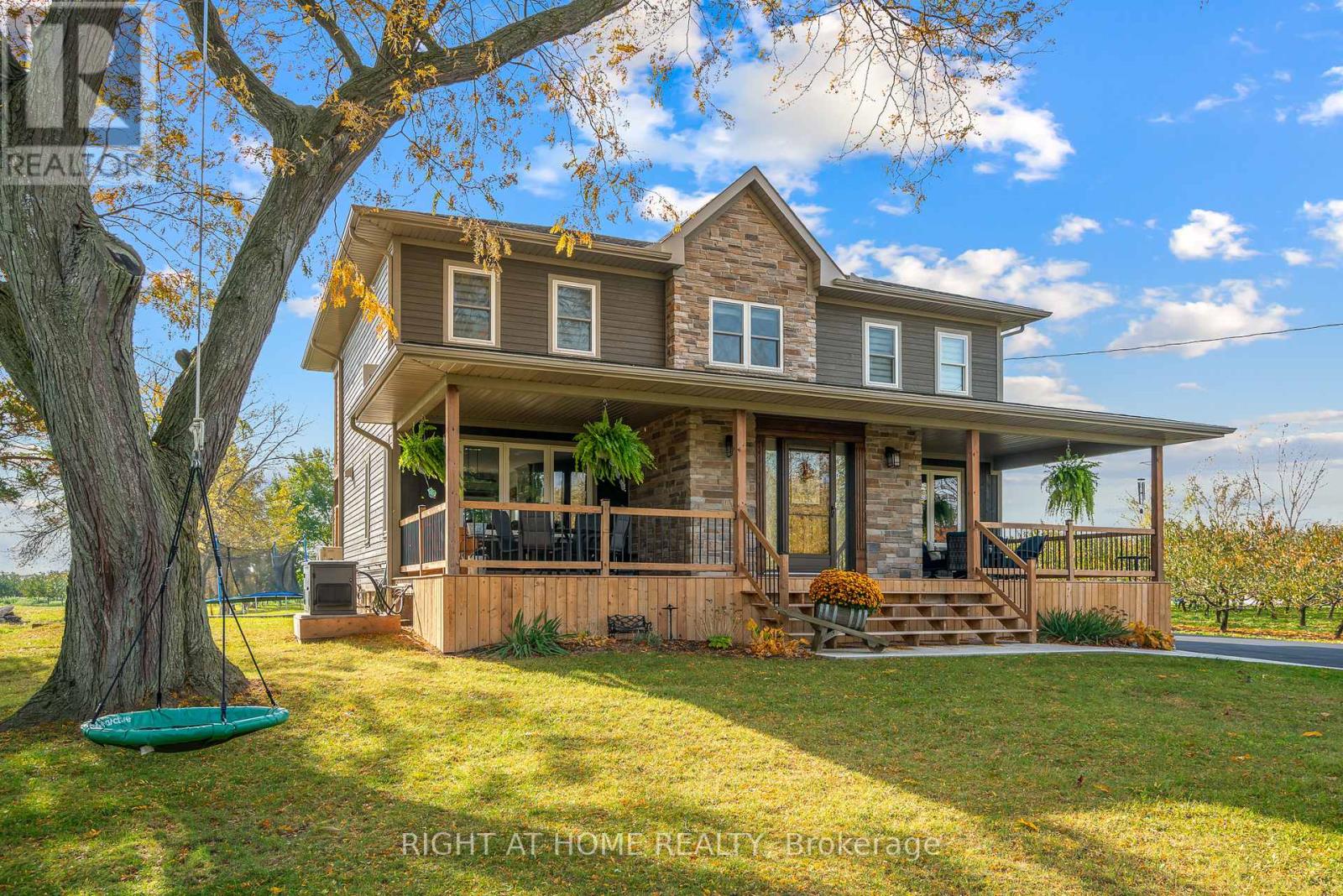 43 Scott Street, Niagara-On-The-Lake, Ontario  L0S 1J0 - Photo 3 - X12827608