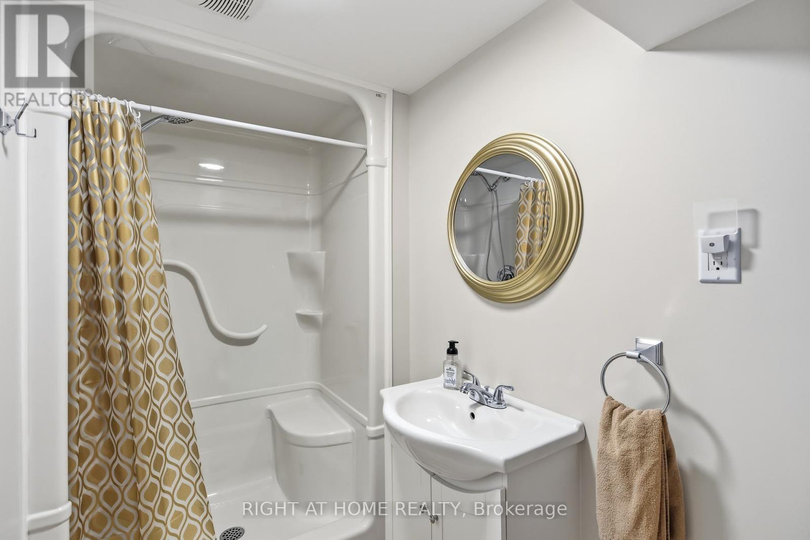 43 Scott Street, Niagara-On-The-Lake, Ontario  L0S 1J0 - Photo 34 - X12827608