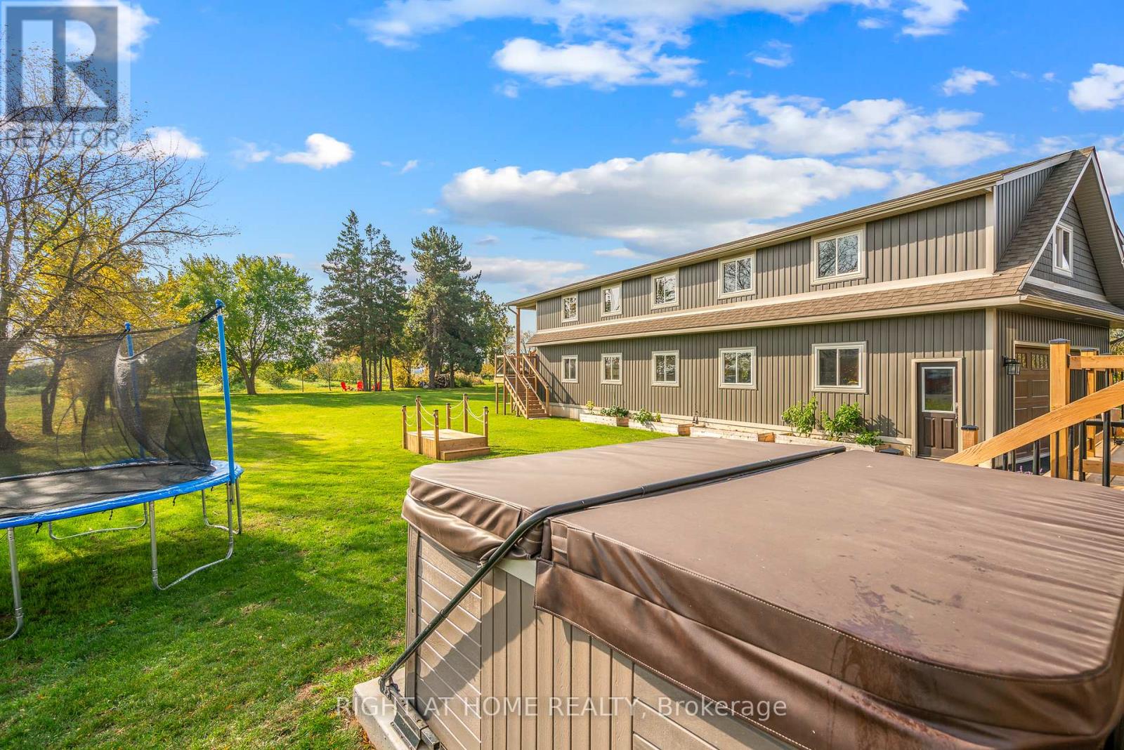 43 Scott Street, Niagara-On-The-Lake, Ontario  L0S 1J0 - Photo 36 - X12827608