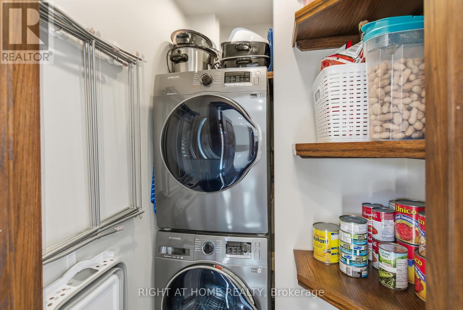 43 Scott Street, Niagara-On-The-Lake, Ontario  L0S 1J0 - Photo 16 - X12827608