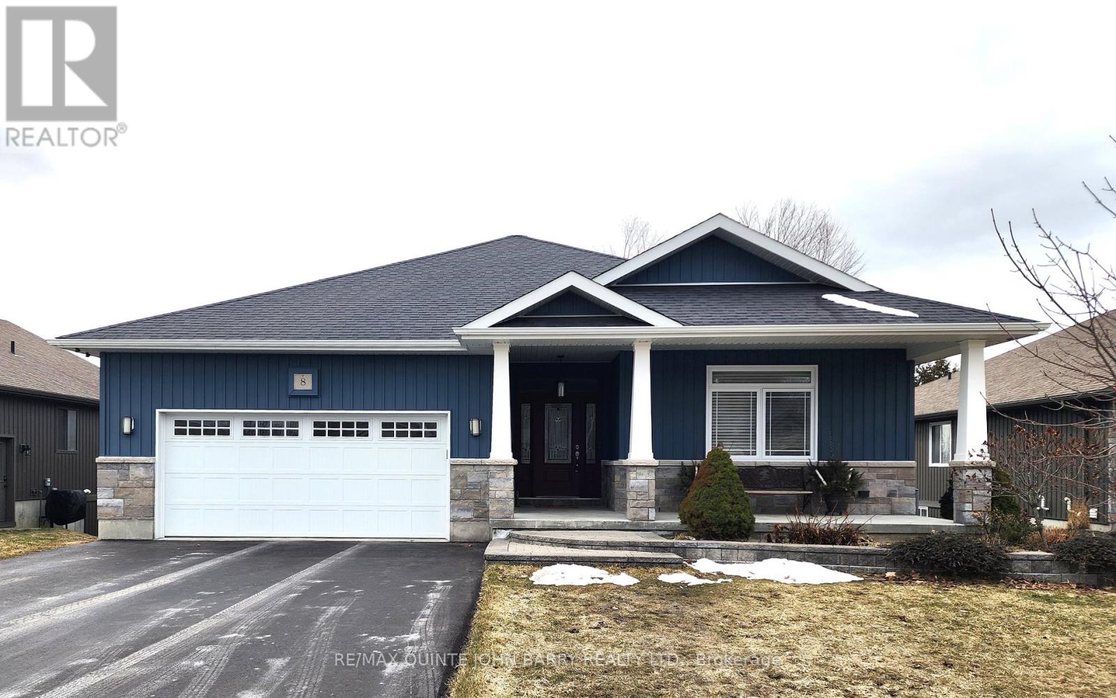 8 SPARTAN COURT, Quinte West, Ontario