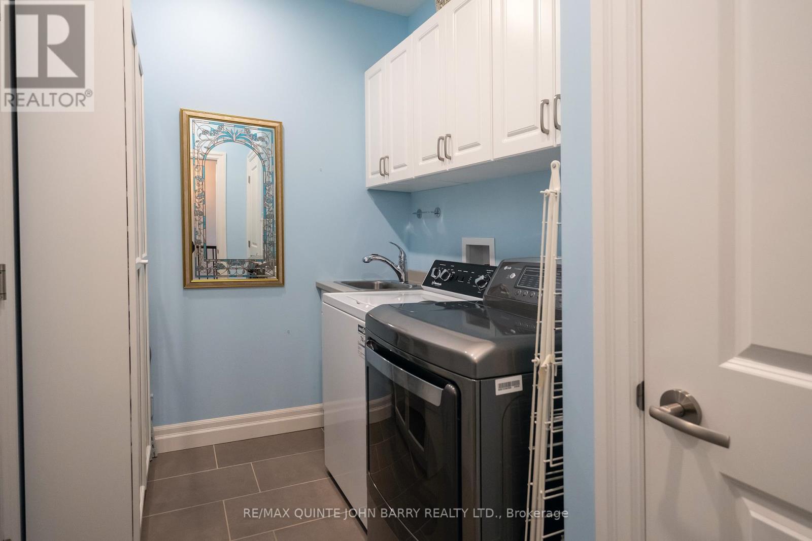 8 Spartan Court, Quinte West, Ontario  K8V 0G5 - Photo 22 - X12777702