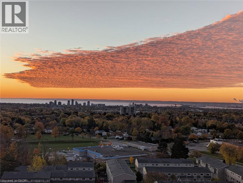 2055 Upper Middle Road Unit# 1405, Burlington, Ontario  L7P 3P4 - Photo 35 - 40814624