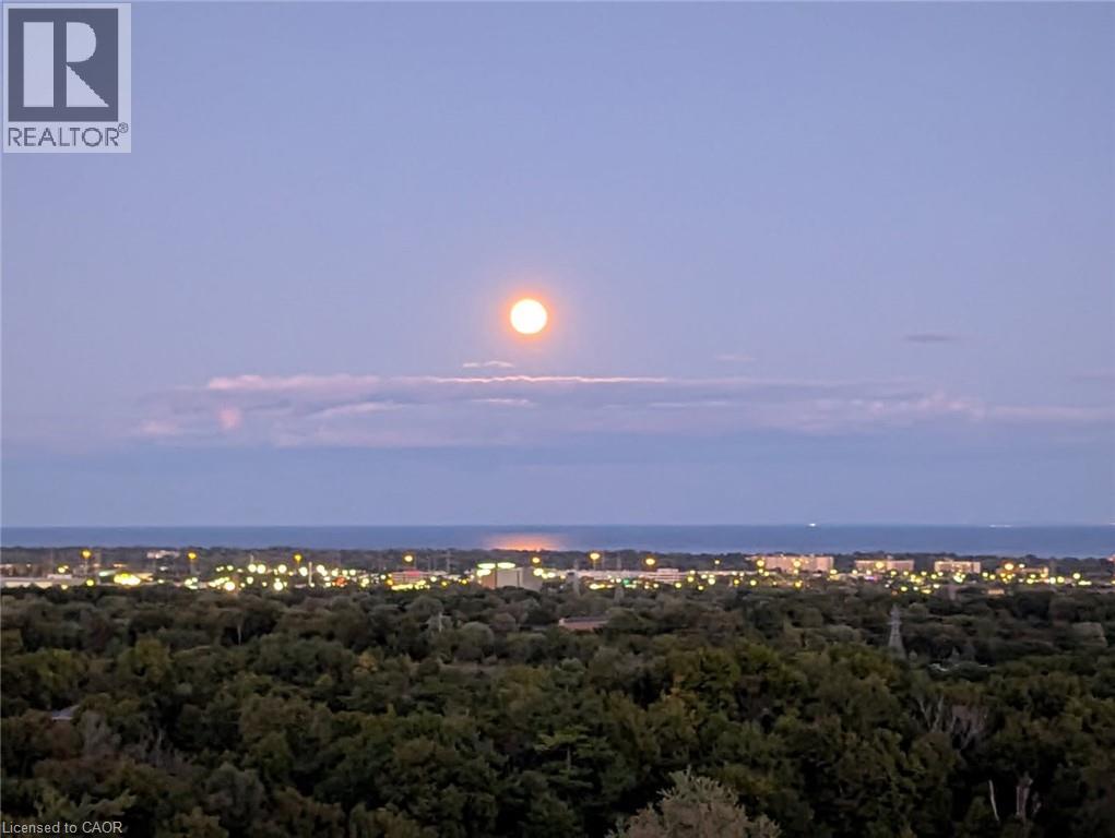 2055 Upper Middle Road Unit# 1405, Burlington, Ontario  L7P 3P4 - Photo 36 - 40814624