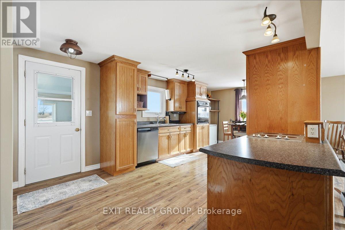 391 Barrett Road, Stirling-Rawdon, Ontario  K0K 3E0 - Photo 15 - X12916128