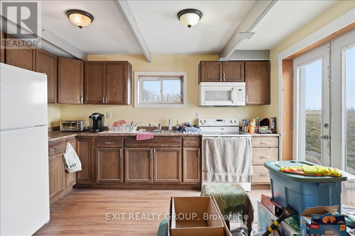 391 Barrett Road, Stirling-Rawdon, Ontario  K0K 3E0 - Photo 27 - X12916128