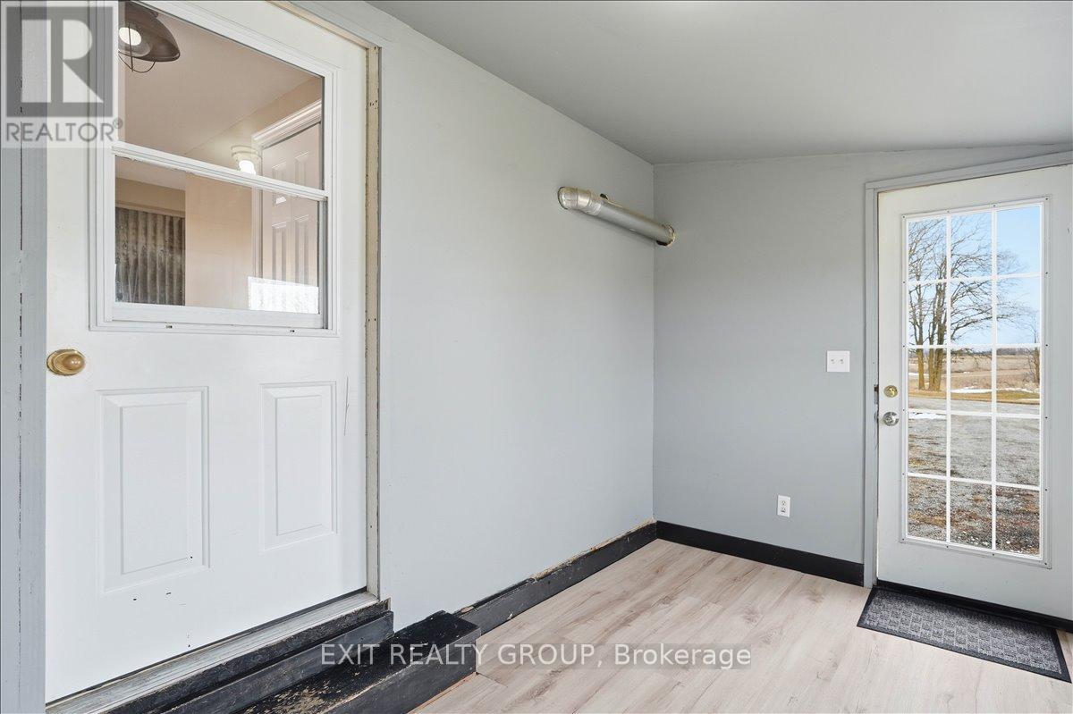 391 Barrett Road, Stirling-Rawdon, Ontario  K0K 3E0 - Photo 5 - X12916128