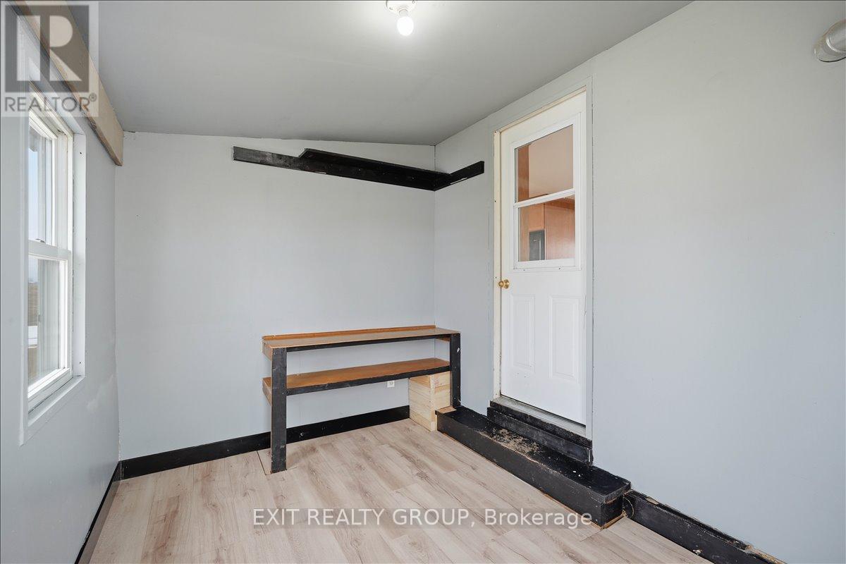 391 Barrett Road, Stirling-Rawdon, Ontario  K0K 3E0 - Photo 6 - X12916128