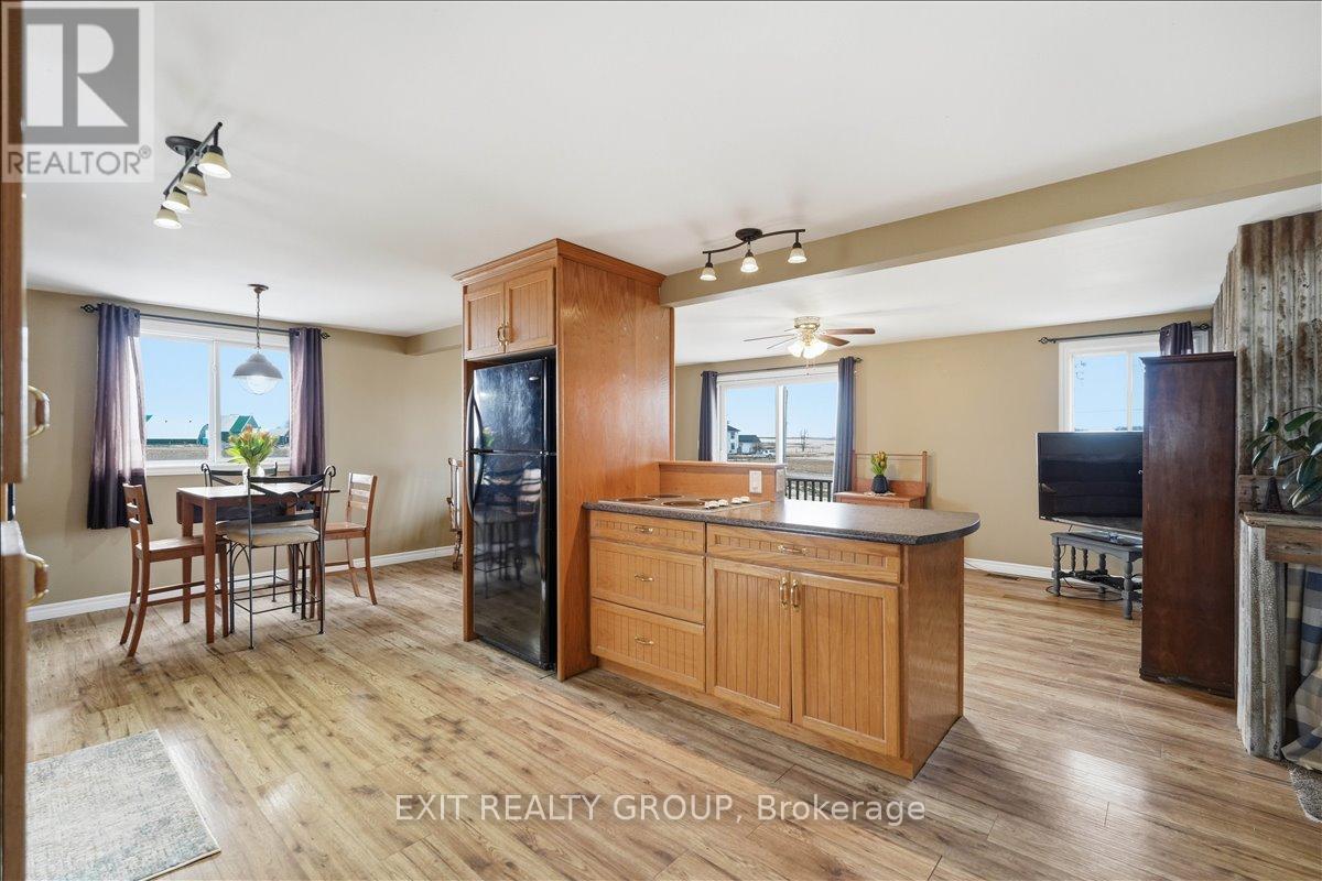 391 Barrett Road, Stirling-Rawdon, Ontario  K0K 3E0 - Photo 7 - X12916128