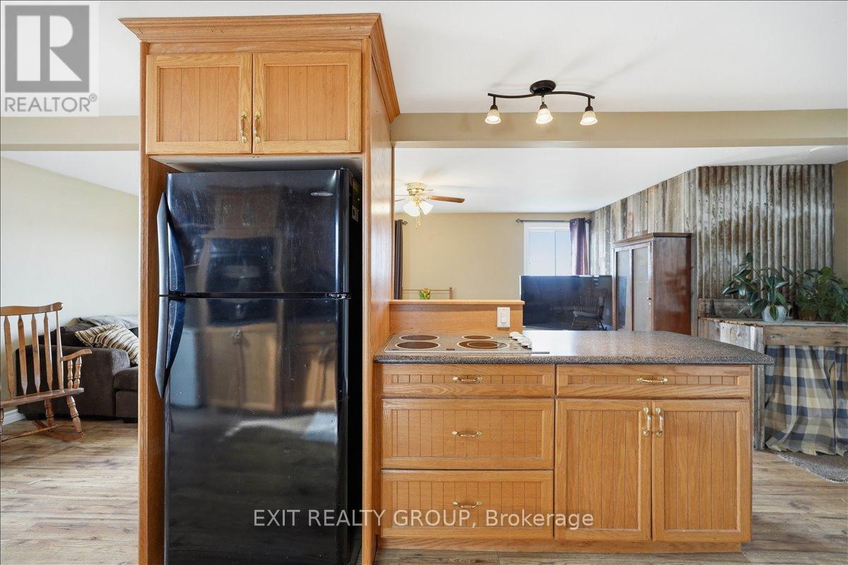 391 Barrett Road, Stirling-Rawdon, Ontario  K0K 3E0 - Photo 9 - X12916128