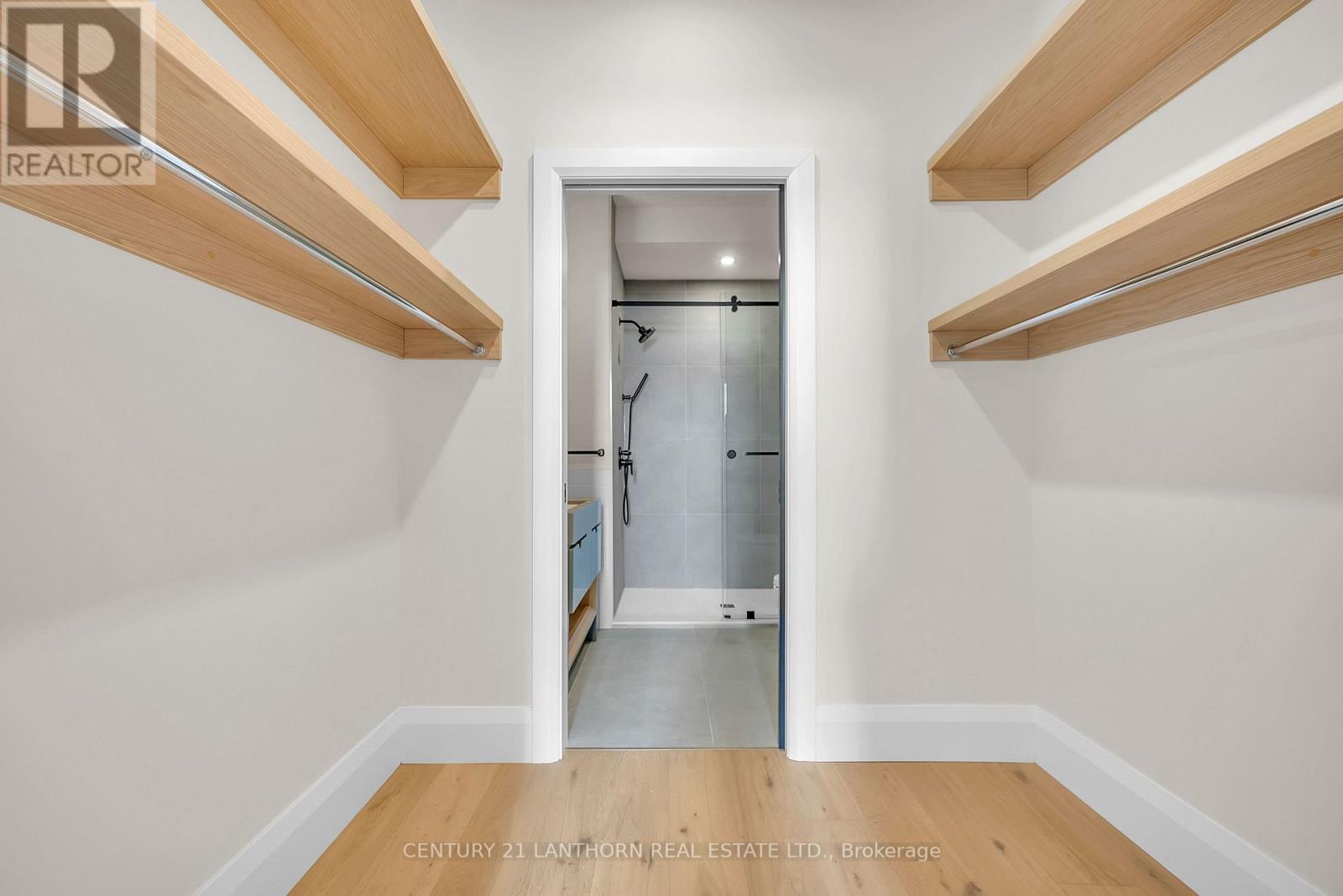 Unit # 1 - 38 Front Street, Quinte West, Ontario  K8N 4N2 - Photo 8 - X12916158