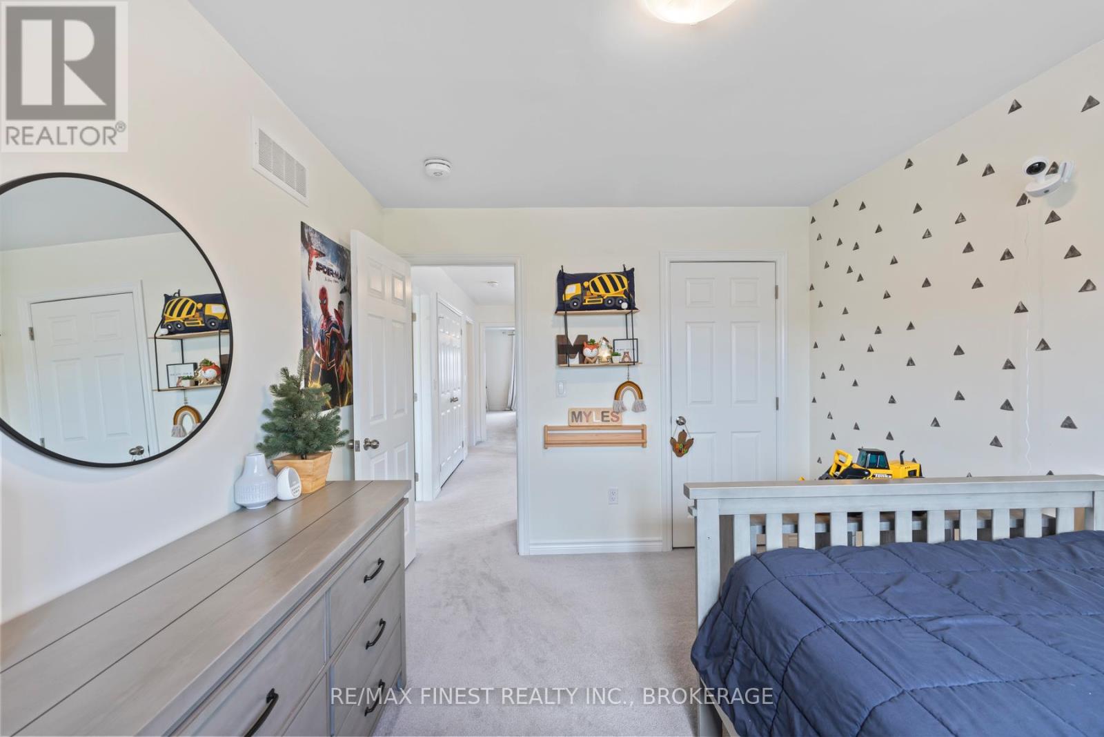 37 Brennan Crescent, Loyalist, Ontario  K0H 2H0 - Photo 35 - X12916066