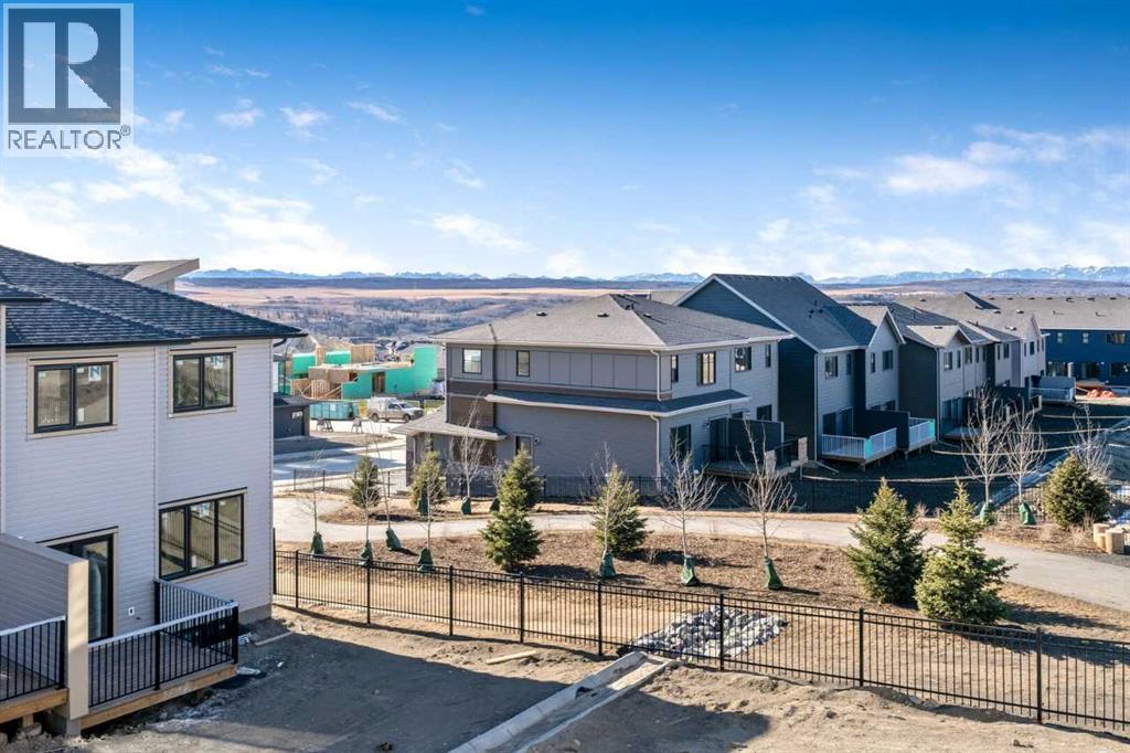 374 Heritage Boulevard, Cochrane, Alberta  T4C 0L3 - Photo 12 - A2294557
