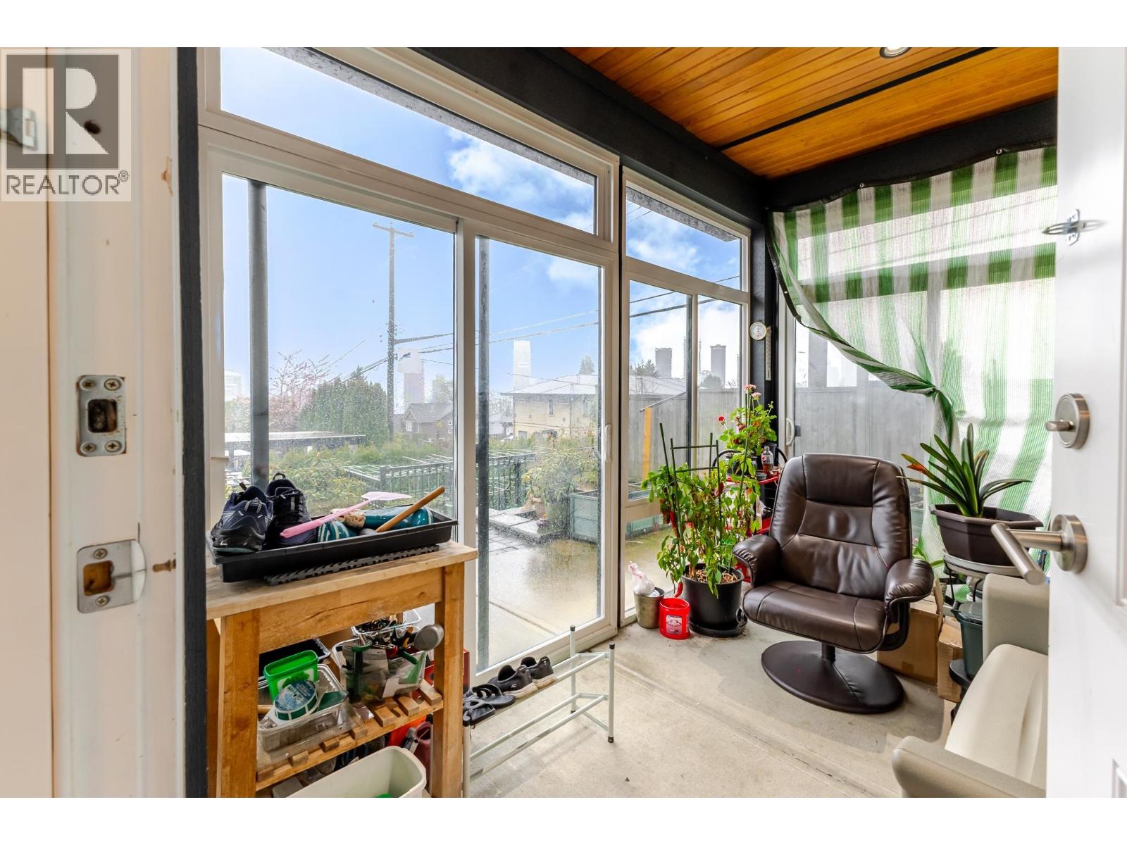 5710 Grant Street, Burnaby, British Columbia  V5B 2K4 - Photo 15 - R3102767