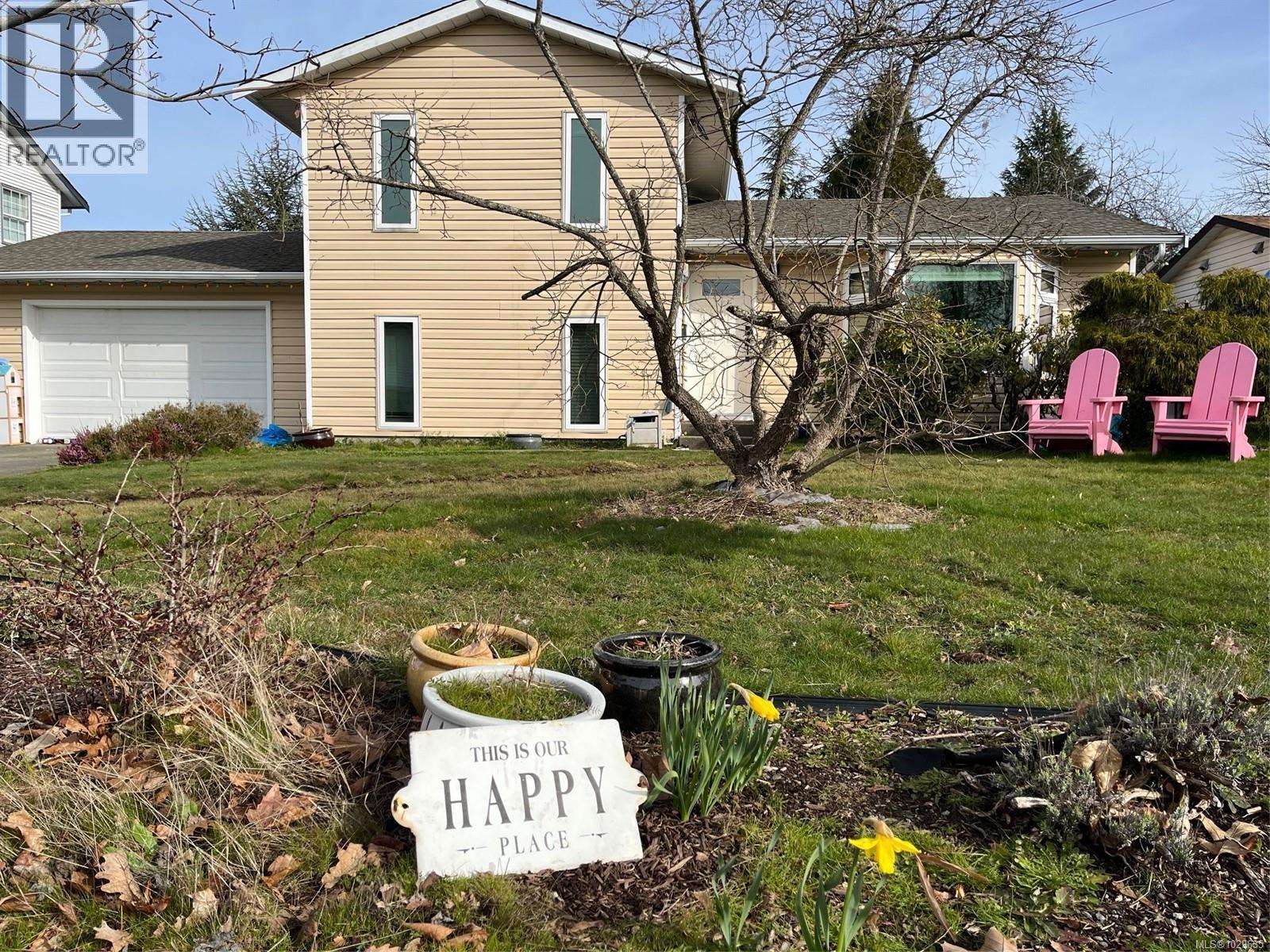 1646 Maquinna Ave, Comox, British Columbia