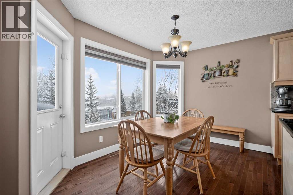 228 Westmount Crescent, Okotoks, Alberta  T1S 2J2 - Photo 18 - A2291911