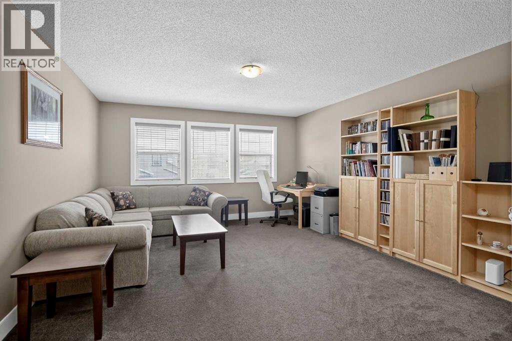 228 Westmount Crescent, Okotoks, Alberta  T1S 2J2 - Photo 25 - A2291911