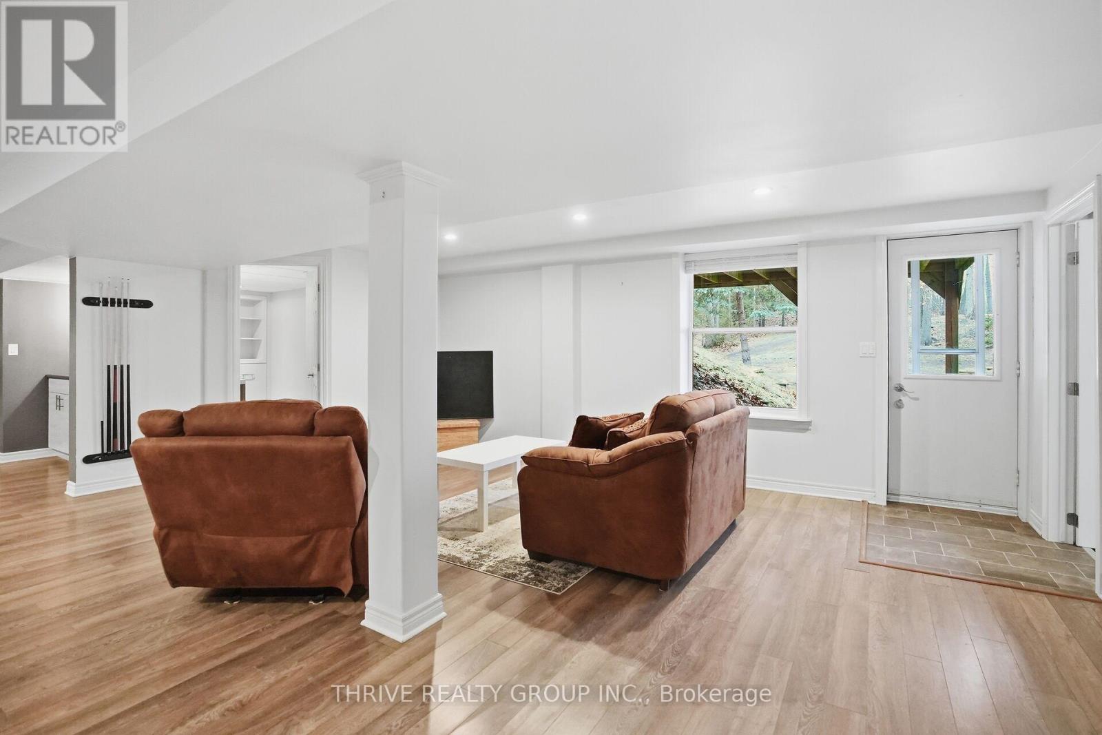 9650 Joanne Avenue, Lambton Shores, Ontario  N0M 1T0 - Photo 32 - X12916156