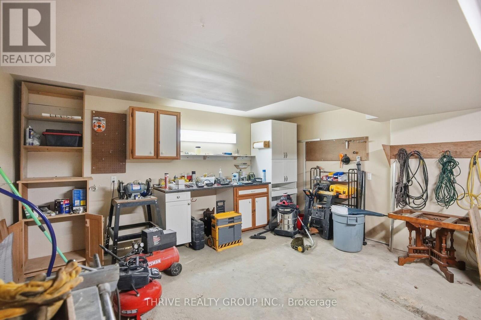 9650 Joanne Avenue, Lambton Shores, Ontario  N0M 1T0 - Photo 37 - X12916156