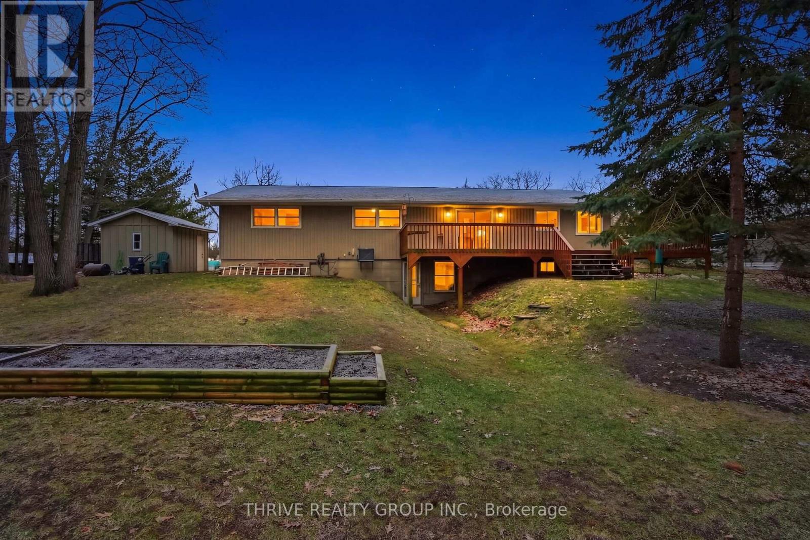 9650 Joanne Avenue, Lambton Shores, Ontario  N0M 1T0 - Photo 46 - X12916156