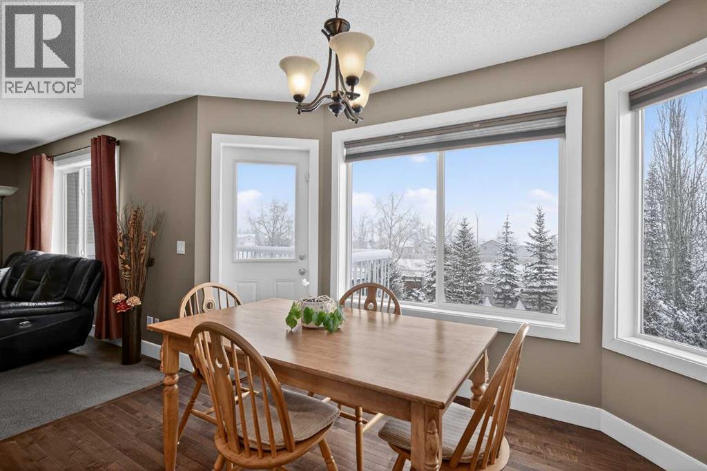 228 Westmount Crescent, Okotoks, Alberta  T1S 2J2 - Photo 19 - A2291911