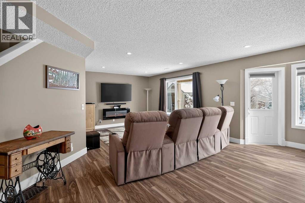 228 Westmount Crescent, Okotoks, Alberta  T1S 2J2 - Photo 39 - A2291911