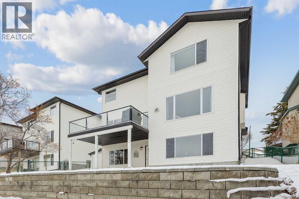 56 Bow Ridge Drive, Cochrane, Alberta  T4C 1V5 - Photo 37 - A2294034