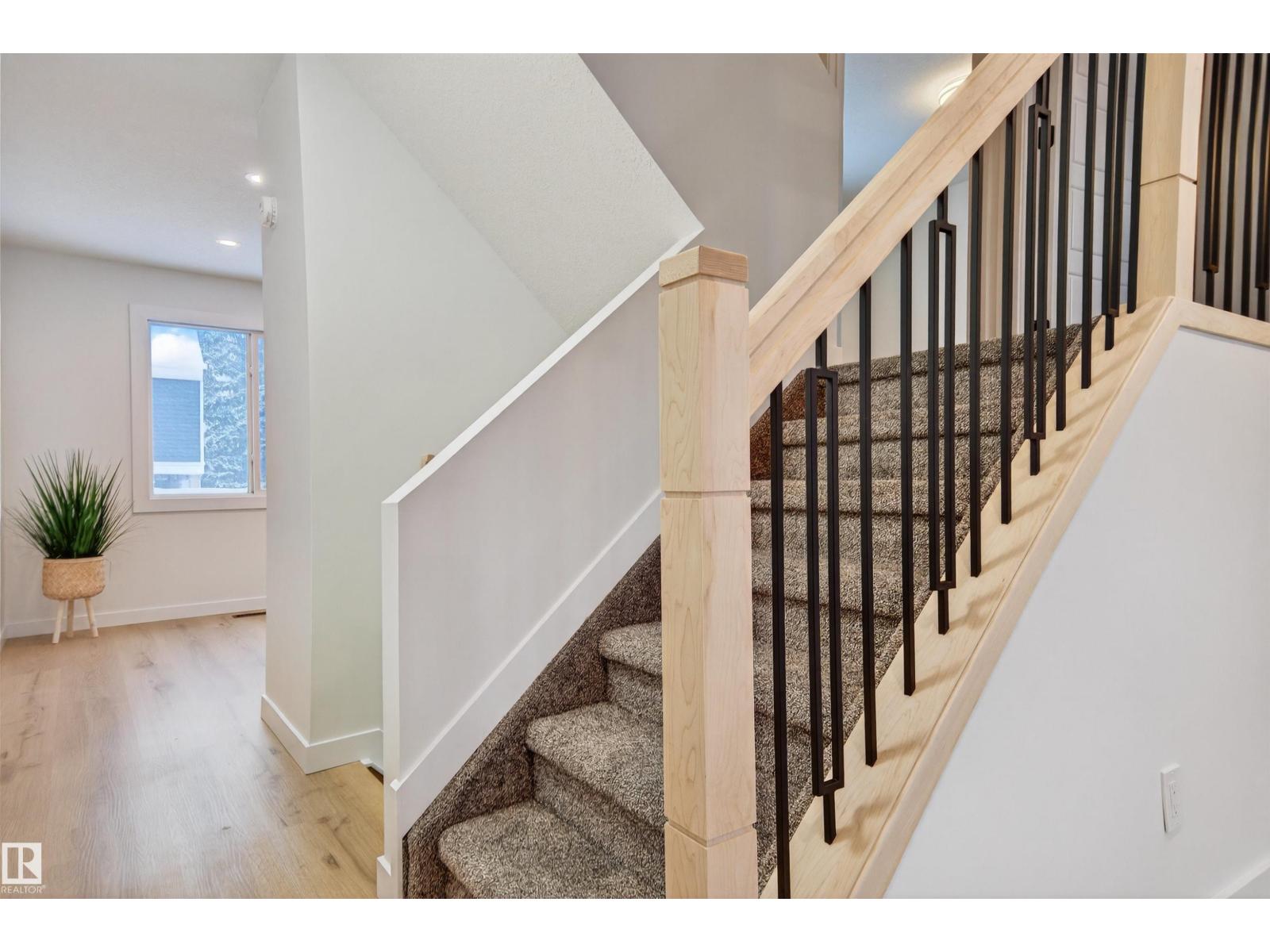 304 Morin Maze Mz Nw, Edmonton, Alberta  T6K 1V1 - Photo 10 - E4474480