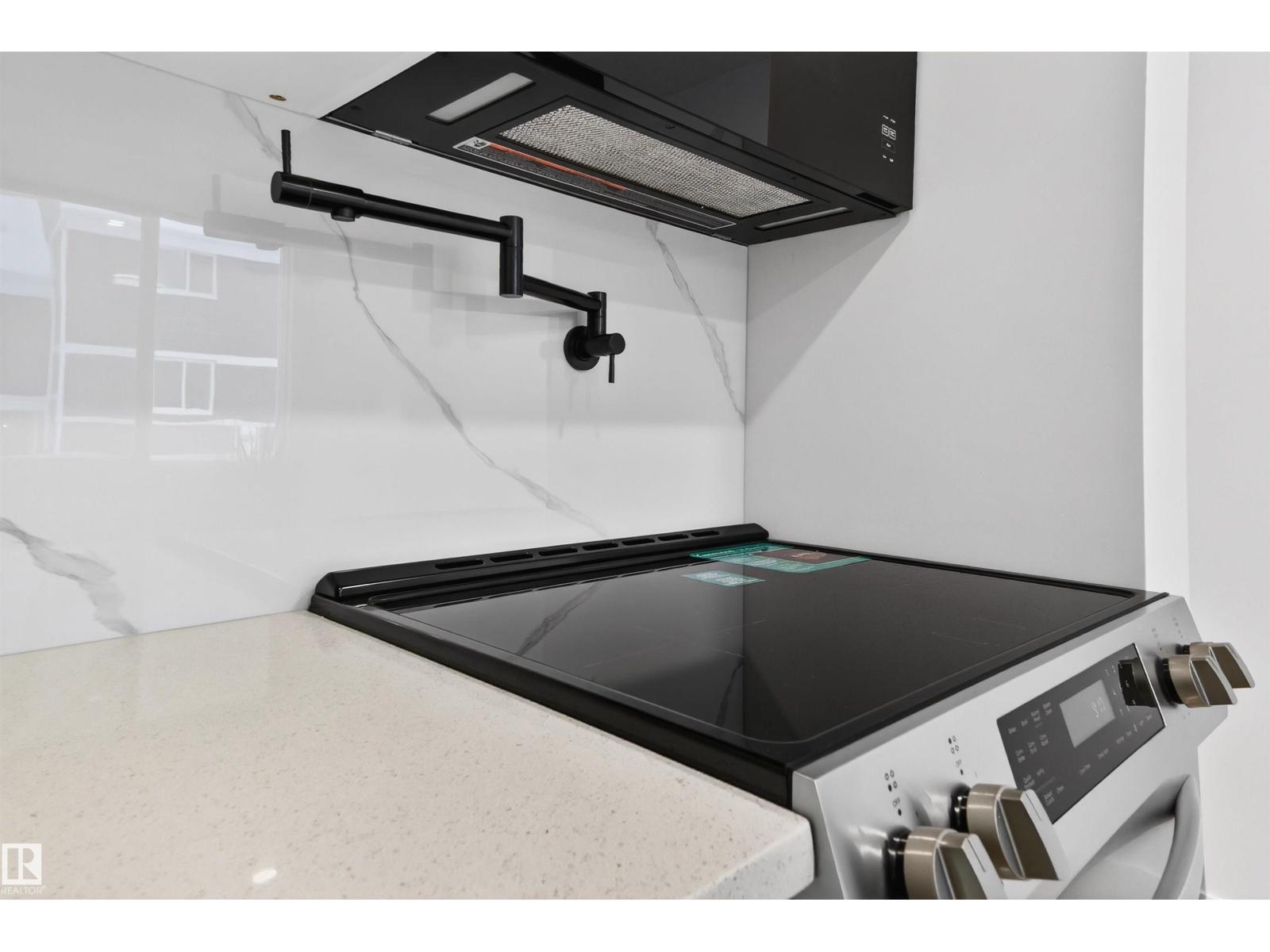 304 Morin Maze Mz Nw, Edmonton, Alberta  T6K 1V1 - Photo 14 - E4474480