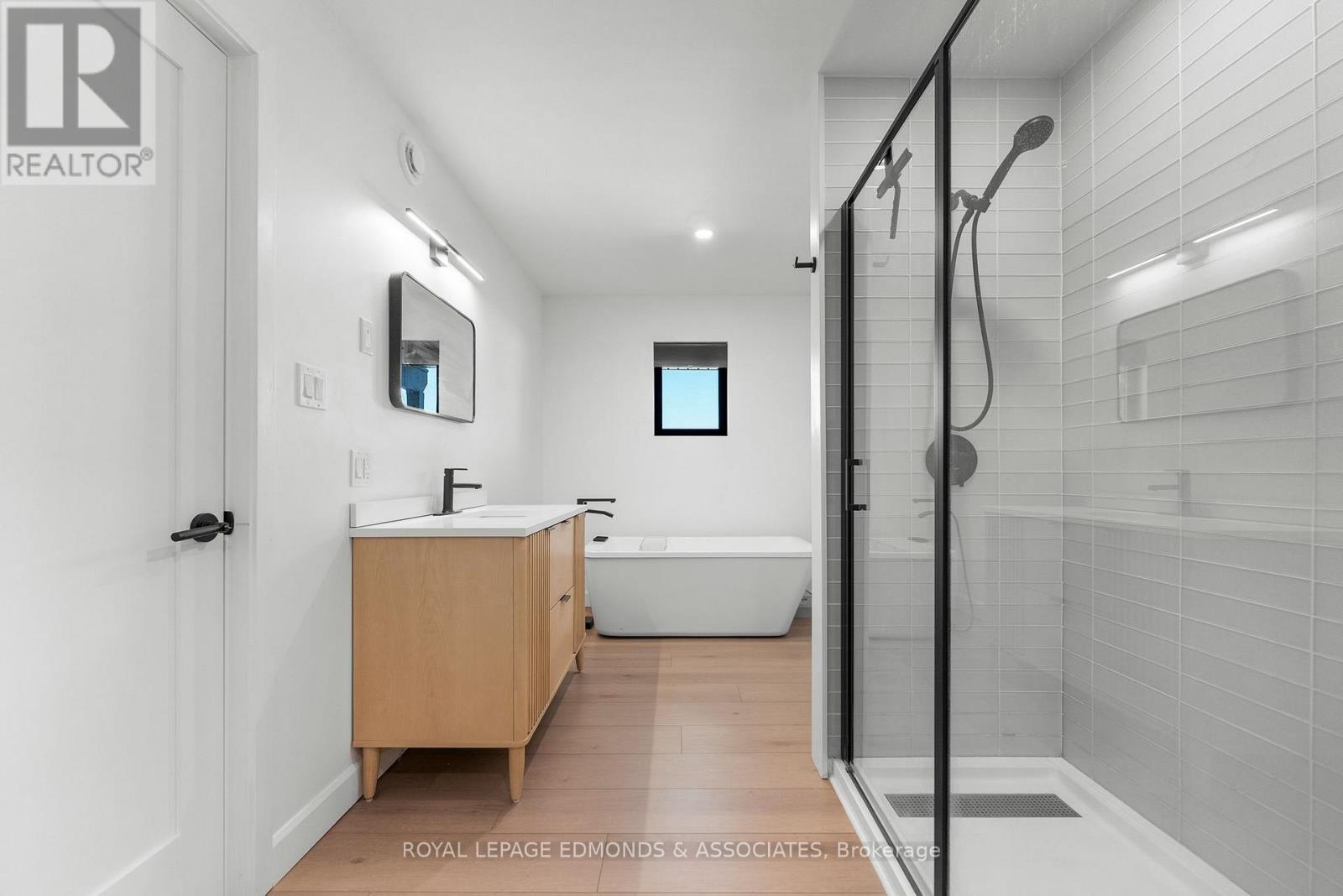 1097 Sutherland Road, Whitewater Region, Ontario  K8A 6W3 - Photo 22 - X12916056