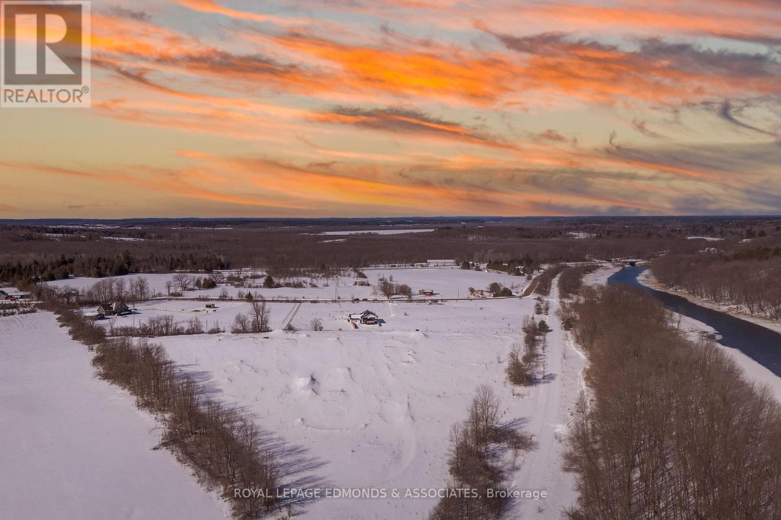 1097 Sutherland Road, Whitewater Region, Ontario  K8A 6W3 - Photo 44 - X12916056