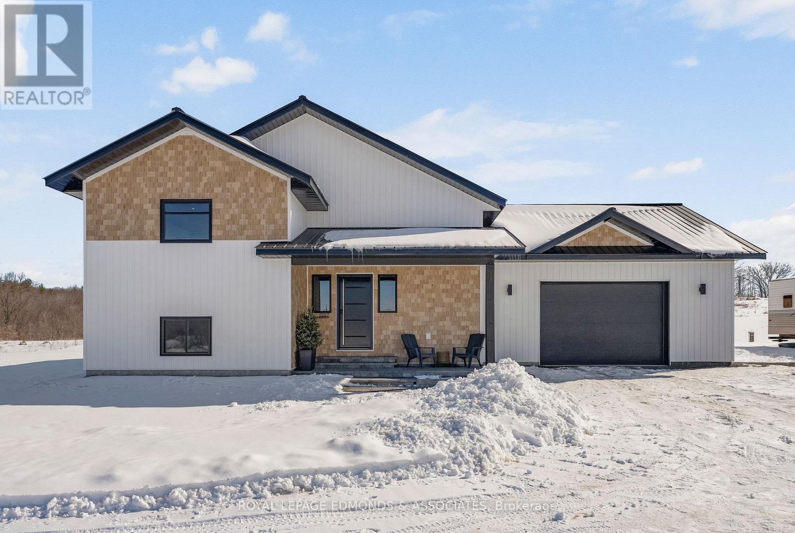 1097 Sutherland Road, Whitewater Region, Ontario  K8A 6W3 - Photo 6 - X12916056