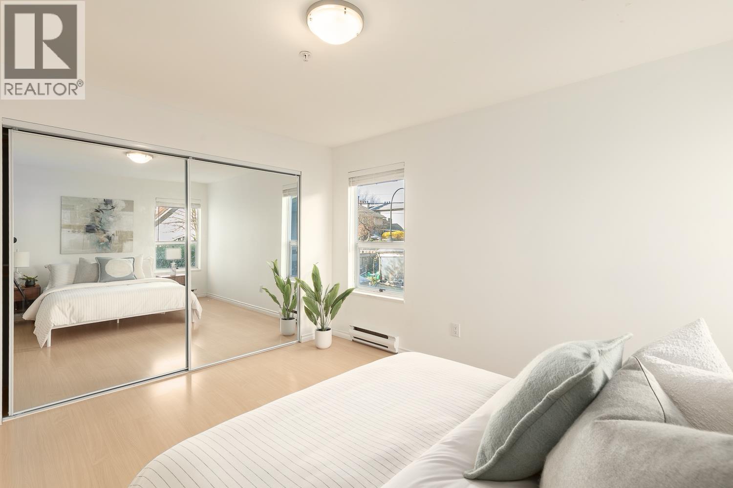 203 876 W 14th Avenue, Vancouver, British Columbia  V5Z 1R1 - Photo 15 - R3102997