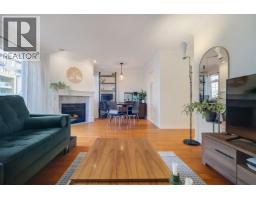 <div class="price">$825,000</div> 301 1868 E 11th Avenue, Vancouver<br><div style="margin-bottom:8px;"><small>Real Broker</small></div><div class='bed_bath'>2 Bed | 1 Bath</div>