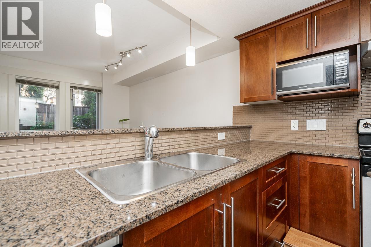 4 6538 Elgin Avenue, Burnaby, British Columbia  V5H 3S6 - Photo 16 - R3103061